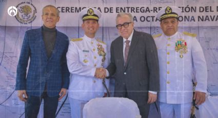 Gobernador Rocha participó en el cambio de mando de la Octava Zona Naval