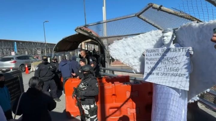 Bienvenido a casa: un 'Ángel' recibe a mexicanos repatriados con mensaje de esperanza en Juárez