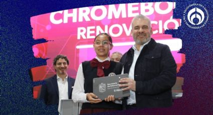 Bedolla entrega 6 mil equipos de cómputo a alumnos de secundaria de Michoacán