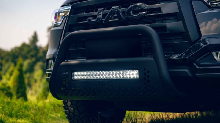 JAC T8 Adventure, la pickup 'brava' para la aventura con un toque de lujo