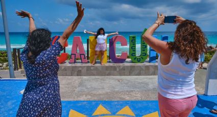 Tulum y Cancún lideran preferencias del turismo femenino internacional en 2024: SECTUR