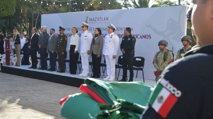 Preside Estrella Palacios ceremonia cívica del 108 aniversario de la Promulgación de la Constitución